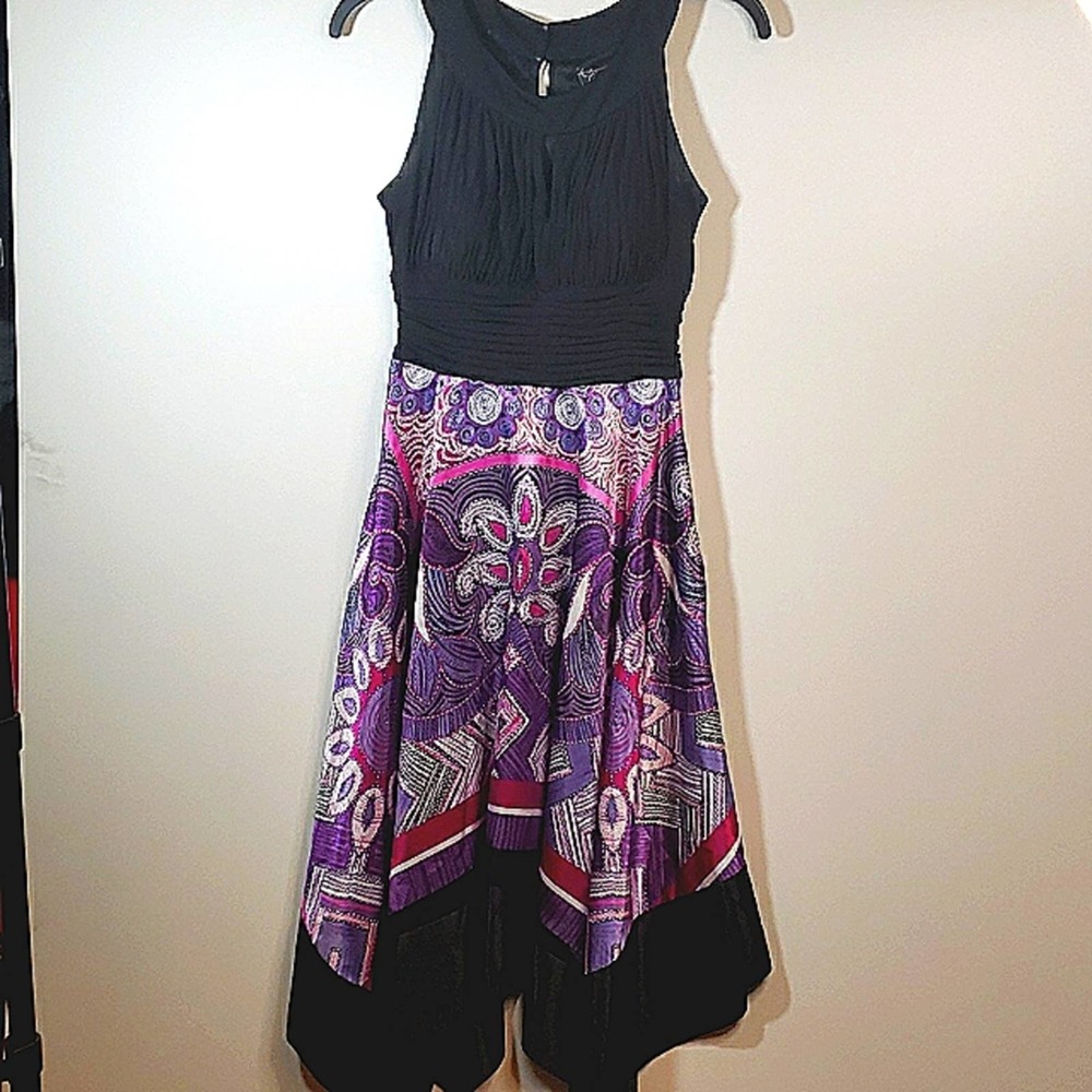 Ruched Sz 6 Sleeveless Handkerchief Hem Dress